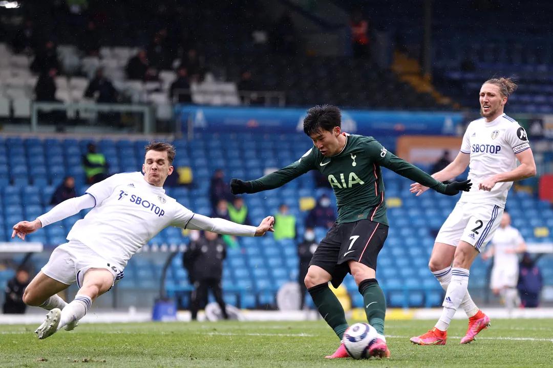 نهائي الدوري السعوديموعد مع التاريخ والإثارة